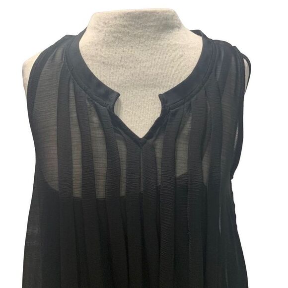 Staring at Stars Black Lace Pleated tunic dress sheer underlay adjustable straps - Picture 2 of 16